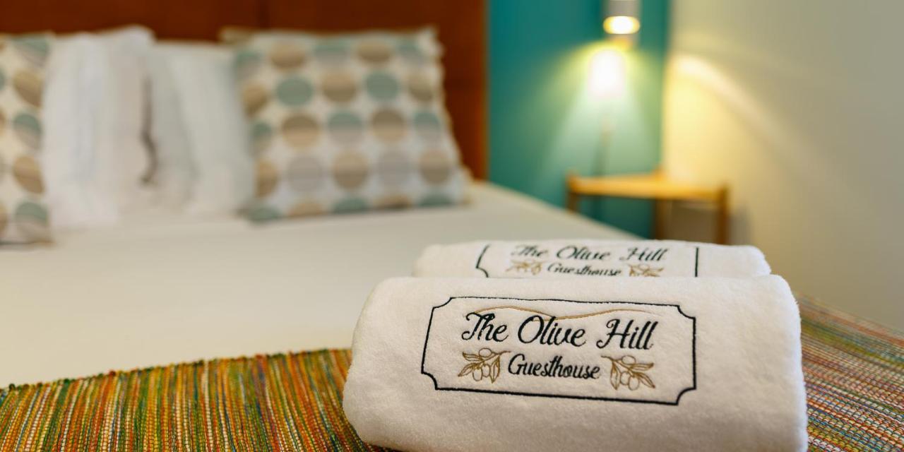 The Olive Hill Guesthouse バターリャ エクステリア 写真