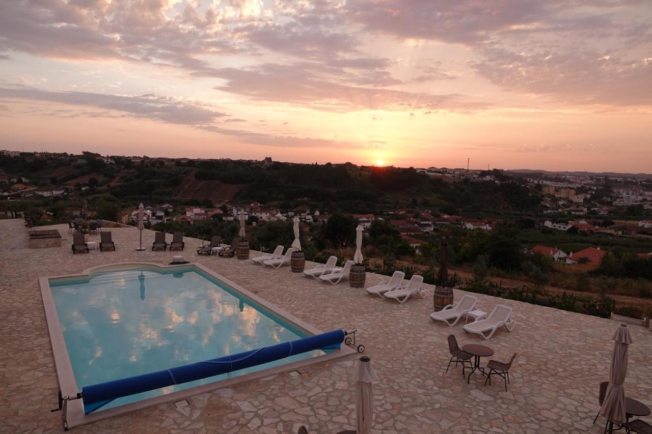 The Olive Hill Guesthouse バターリャ エクステリア 写真