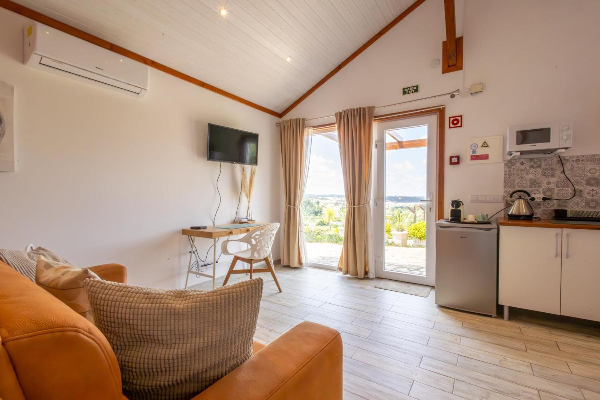 The Olive Hill Guesthouse バターリャ エクステリア 写真